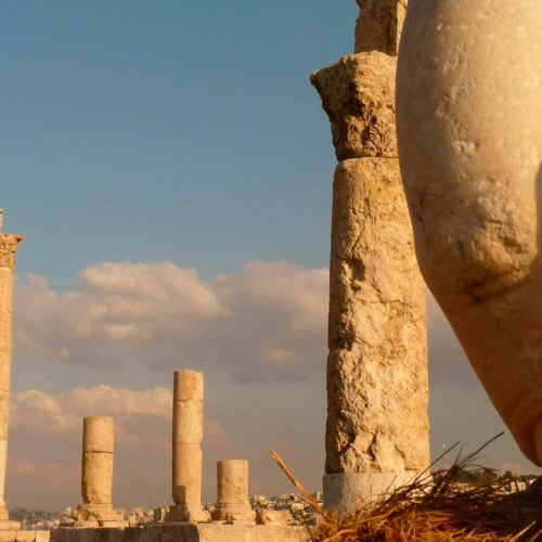 hand-perspective-stone-monument-travel-statue-1158438-pxhere_559e6437-4b37-467d-adc7-1d21e6d2bc77